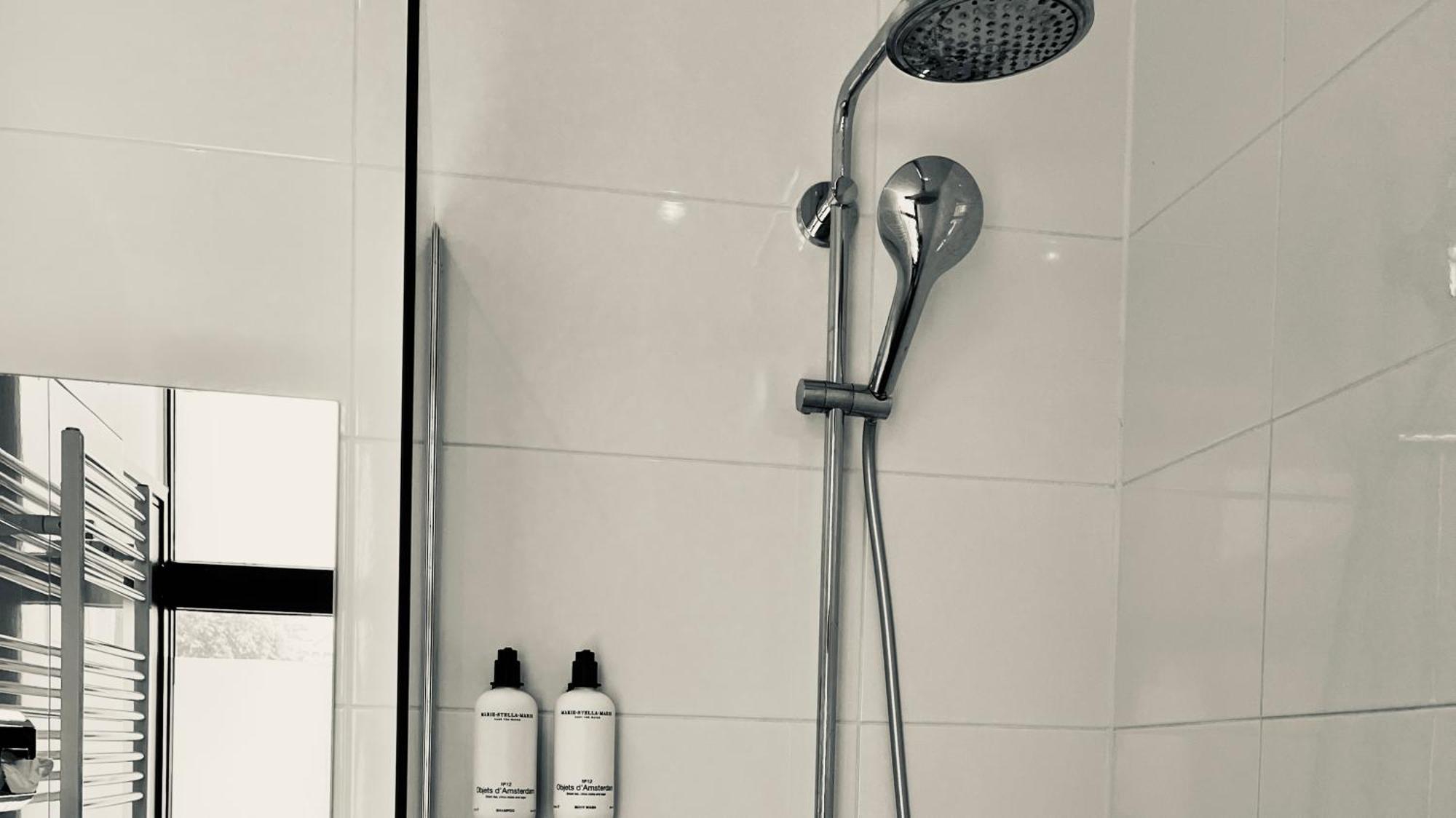 Hotel Sutor ブレッダ エクステリア 写真